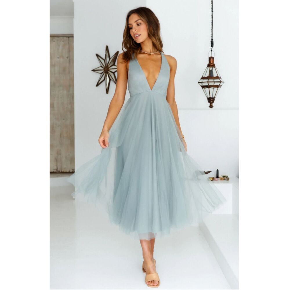 Hello Molly Kiss The Girl Midi Dress Sage Size 2 NWT!